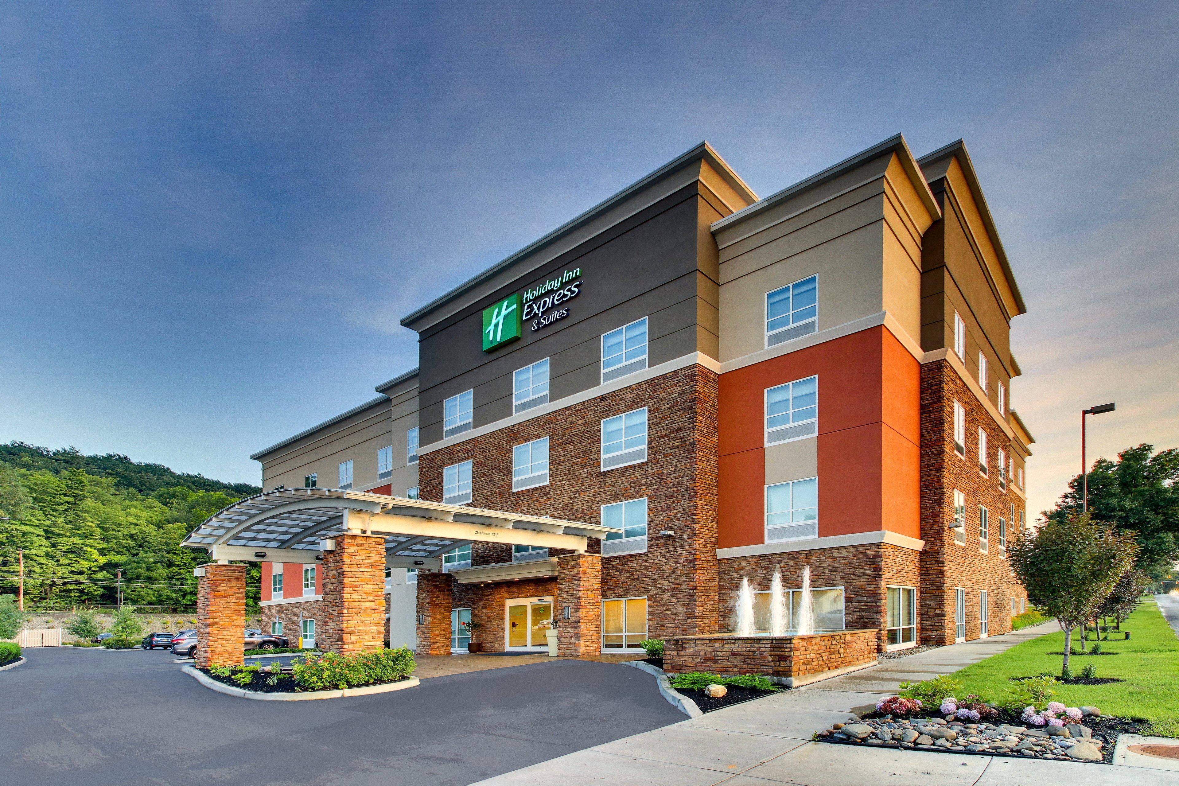 Holiday Inn Express & Suites Ithaca By Ihg Kültér fotó