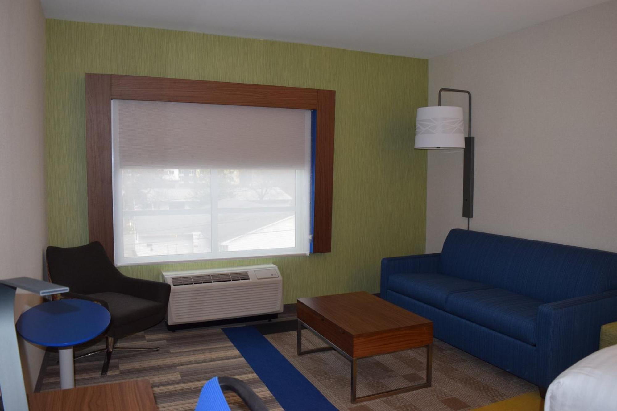 Holiday Inn Express & Suites Ithaca By Ihg Kültér fotó